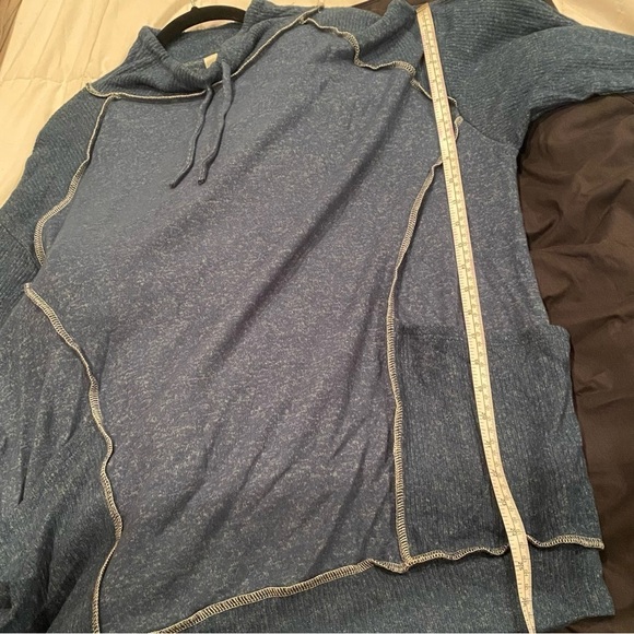 NWOT Loose Fit Cowl Neck L/S Pullover by Vanilla Bay, Color: Hunter, Size M - Picture 8 of 11